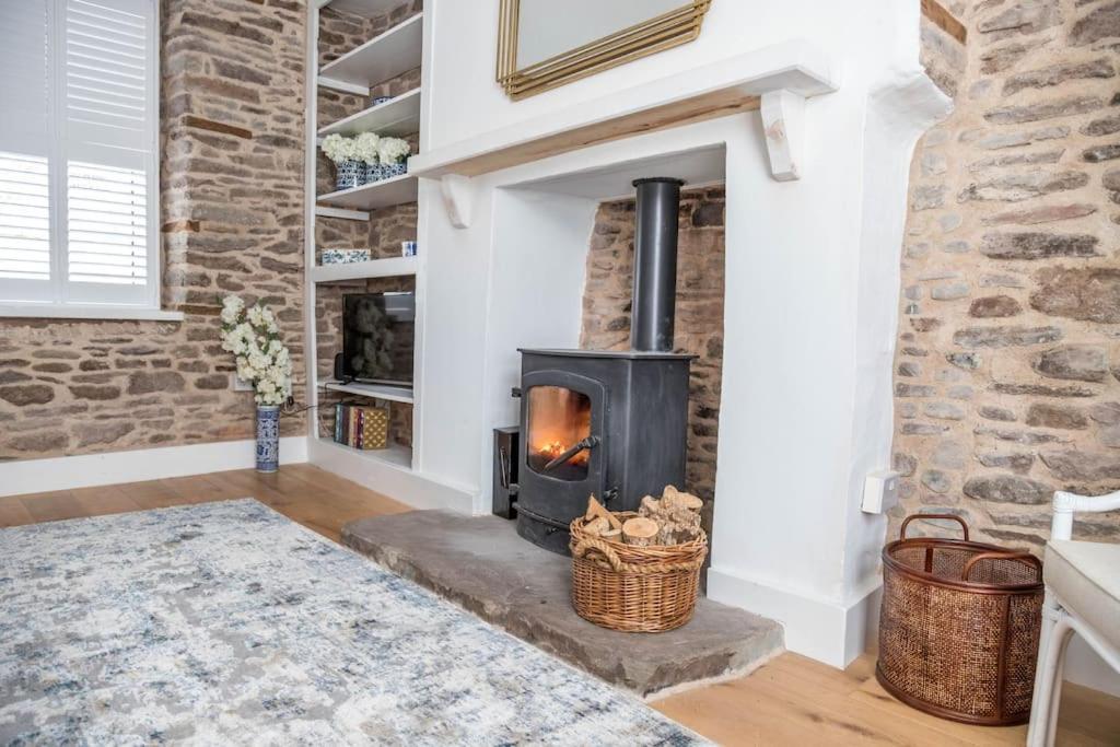 Luxury Cottage Near Hay-On-Wye Llanigon Luaran gambar